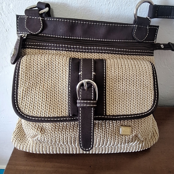 The Sak Brown Tan Crochet Crossbody Shoulder Women's Bag 9"×10" - Picture 1 of 12